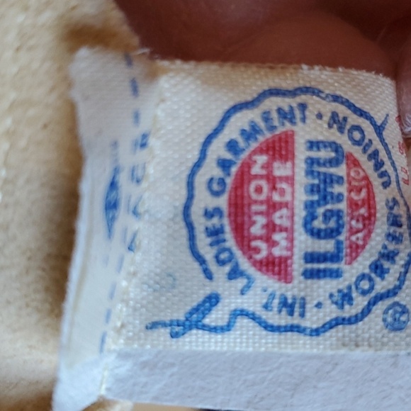 Halston RARE Saks Fifth Ave Vintage 1970 vintage yellow ultra suede wrap p2p 18 - Picture 11 of 16